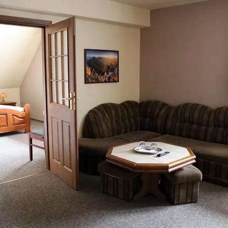 Otel Skalny Dworek Brenna