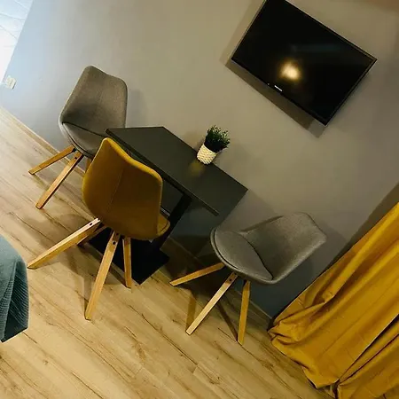 Skalny Dworek Szálloda *