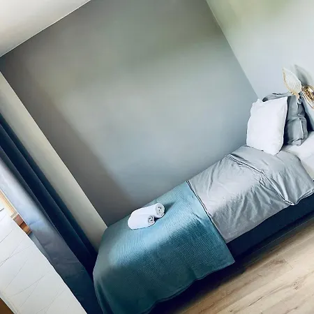 Skalny Dworek ホテル *