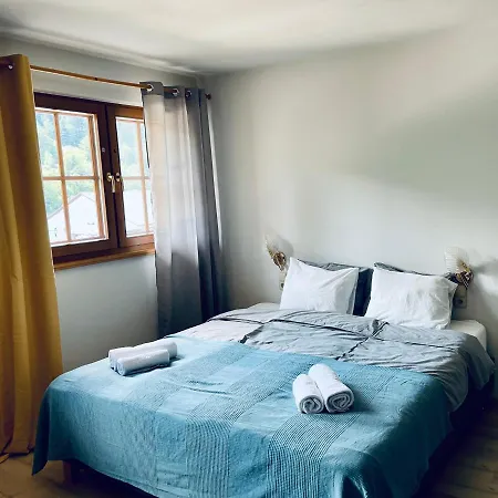 Hotel Skalny Dworek