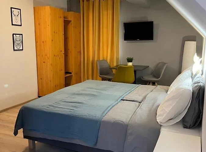 Skalny Dworek * Brenna