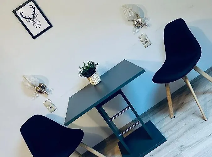 Hotel Skalny Dworek *