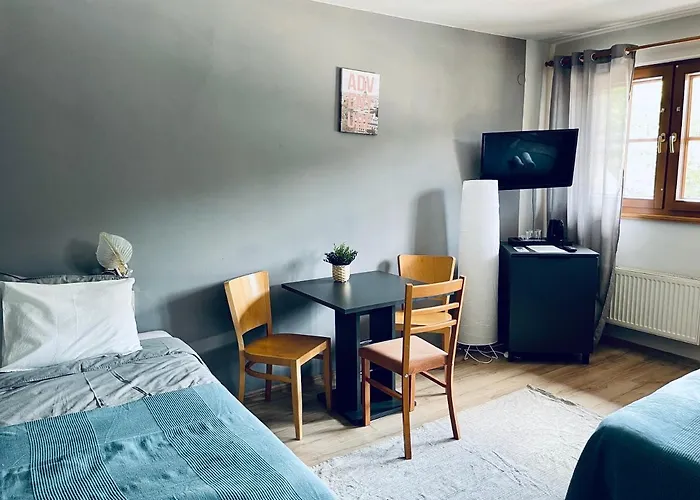 Hotel Skalny Dworek *